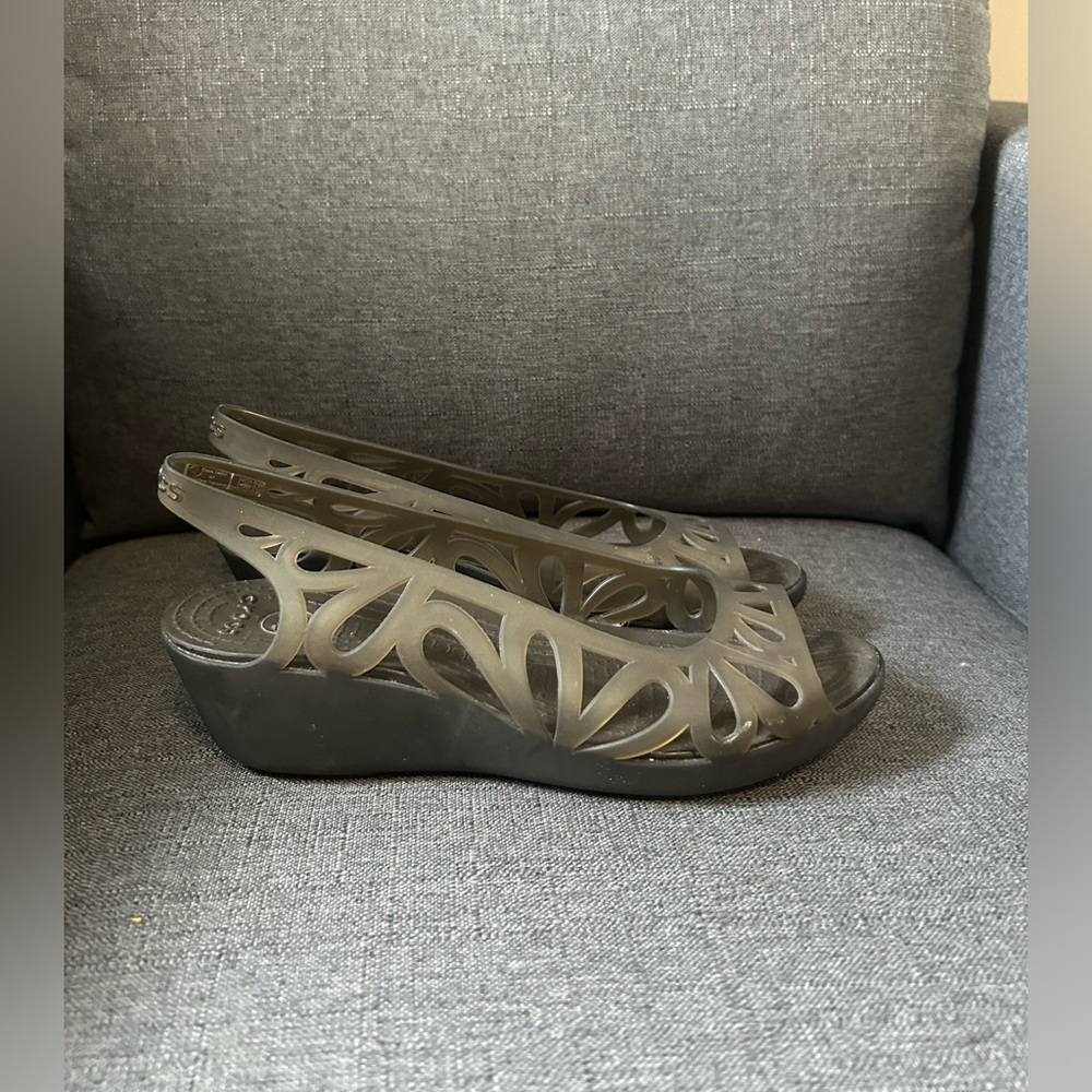 Crocs adrina III mini wedge shoes size 7